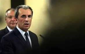 http://robzor.com/rhouse/businessmoral123_files/image449.webp