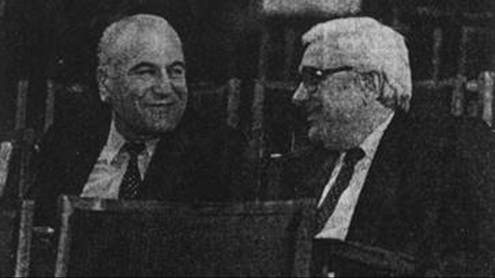 http://www.robzor.com/rhouse/pmladenov1989_files/image002.jpg