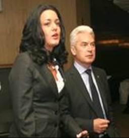 http://www.robzor.com/rhouse/women123_files/image714.jpg