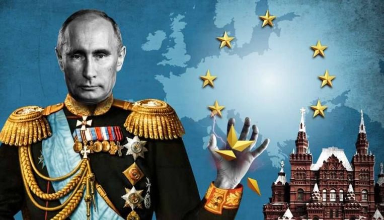Путин отдавна се е вживял в ролята на император на Третия Рим