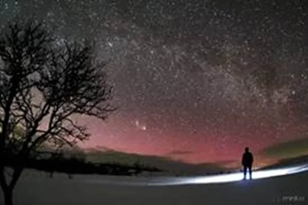 http://www.robzor.com/rhouse/universeorder123_files/image004.webp